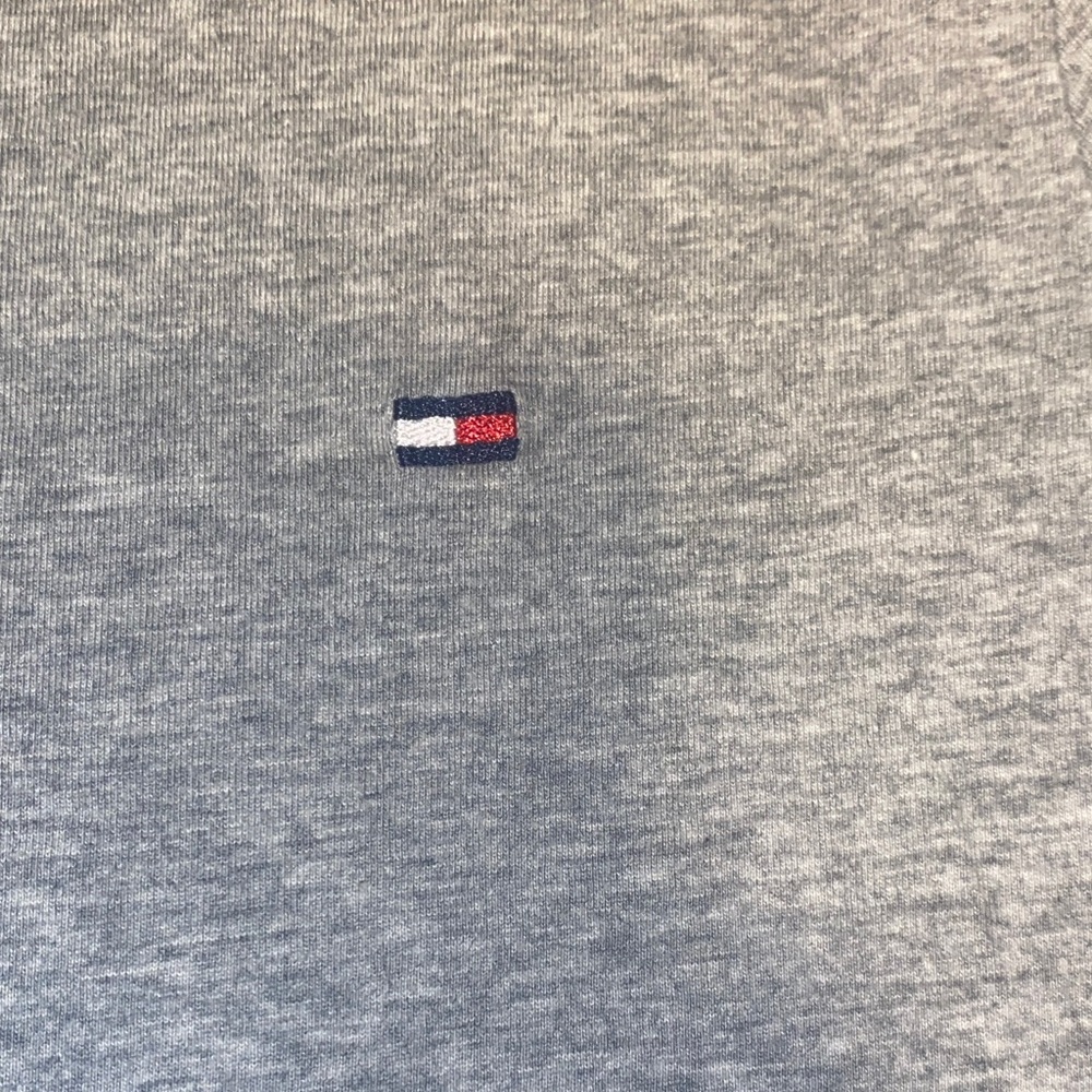 Tommy Hilfiger Tee - Picture 4 of 6